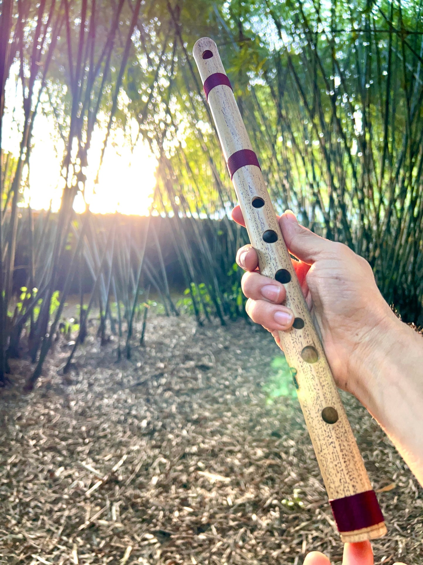 Side blown bansuri style flute